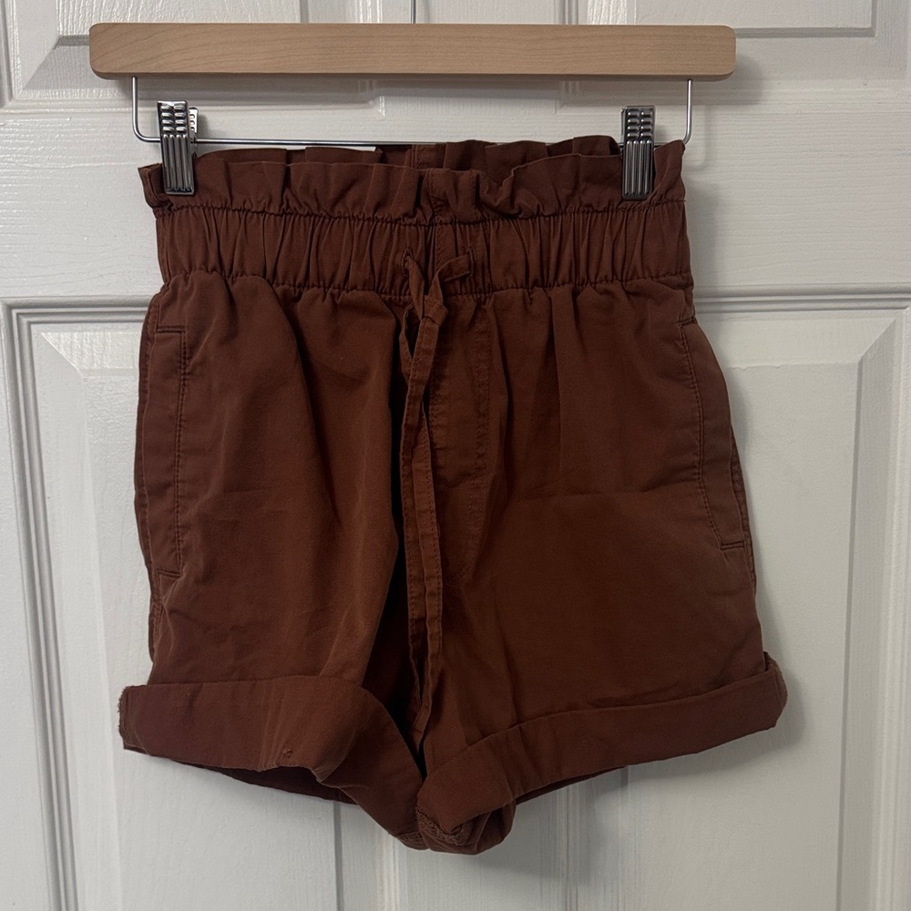 20. Abercrombie & Fitch High Waist Brown Shorts